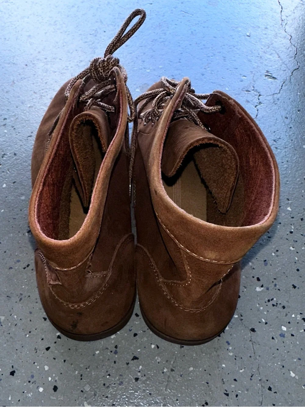 Brown Suede Chukka Lace-Up Boots Women’s Size 10 | Classic Casual Everyday Boots
